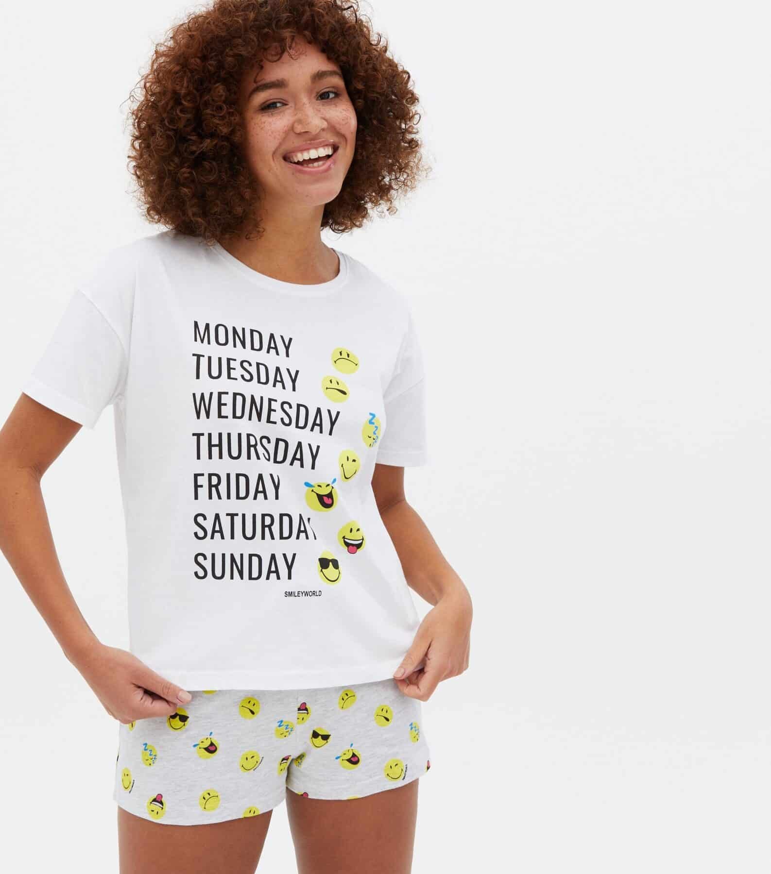 white-short-pyjama-set-with-smileyworld-print.jpeg